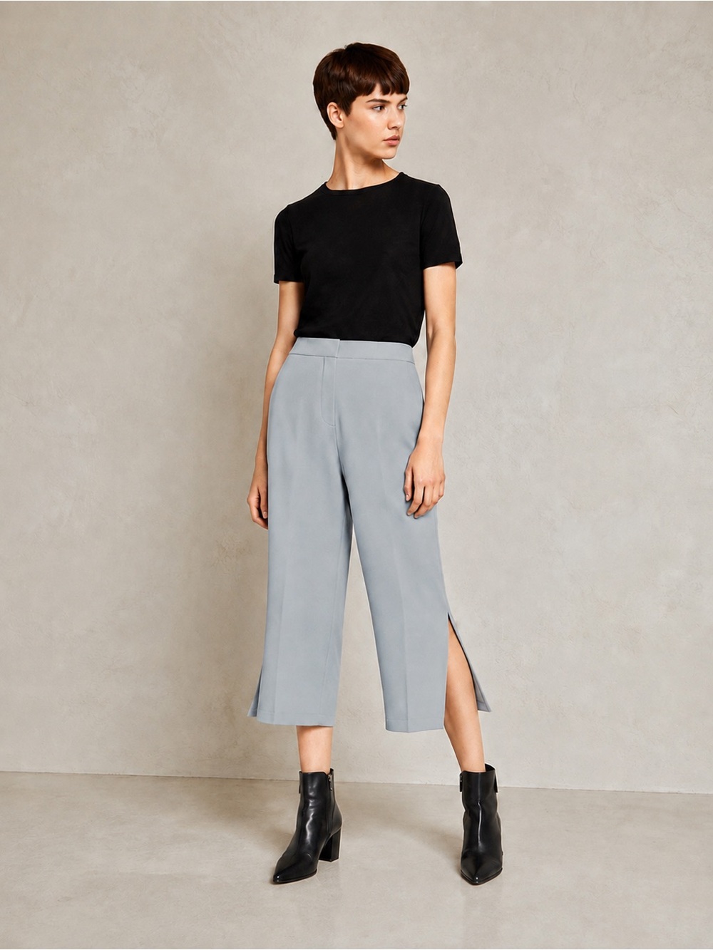Zara cropped Wide Leg Light Gray Trousers Pants